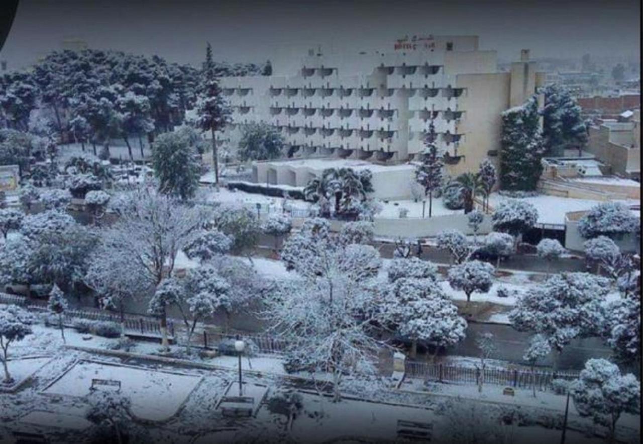 Hotel Chelia Μπάτνα Εξωτερικό φωτογραφία