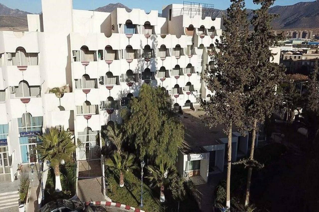 Hotel Chelia Μπάτνα Εξωτερικό φωτογραφία